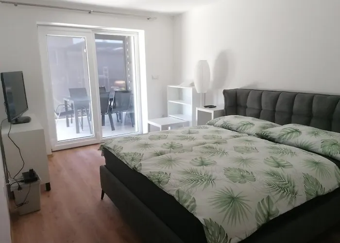 Sunset アパート マリボル